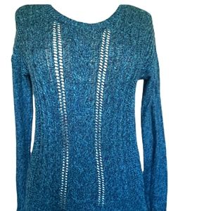 Prince & Fox Blue Cable Knit PullOver Sweater